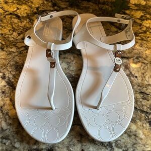 Coach Piccadilly T-Strap Jelly Sandals White 10
